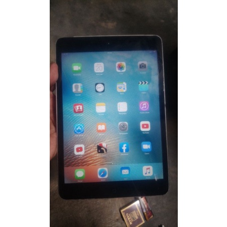 ipad mini 1 64gb cell 4G