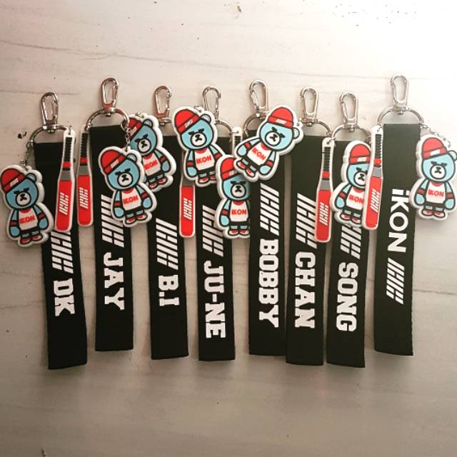 IKON Strap kpop name keychain keyring lanyard light stick