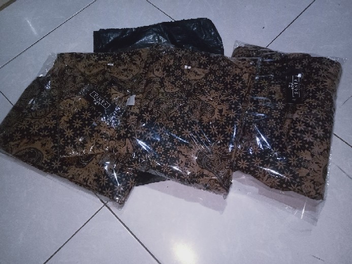 Seragam Keluarga Batik Couple Terbaru