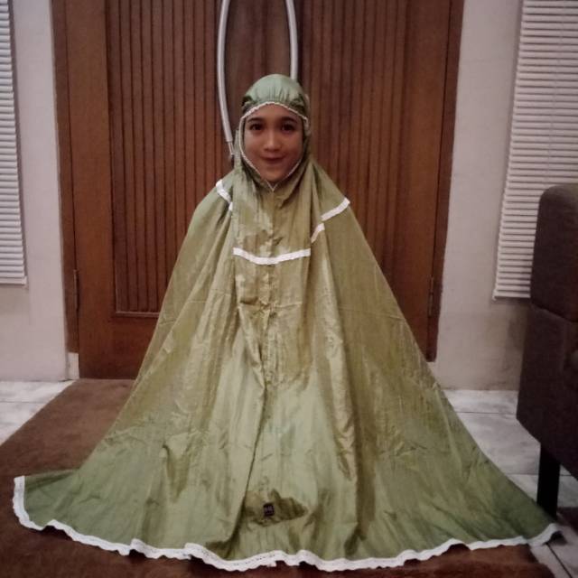 Mukena Parasit
