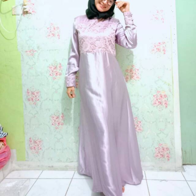 Gamis kombinasi brokat