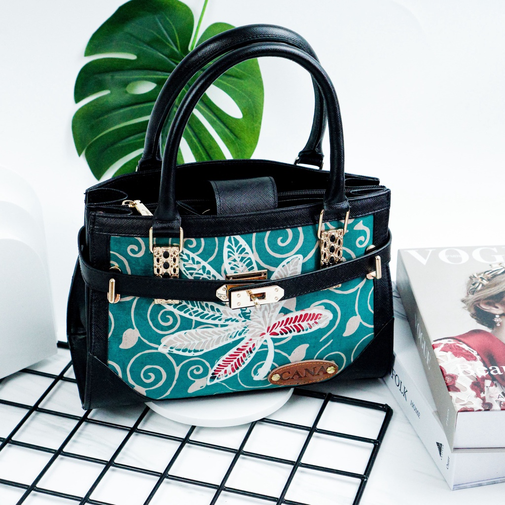 Tas Tenteng Wanita / handbag wanita, tas Kulit, tas Batik Tulis asli, Denallie