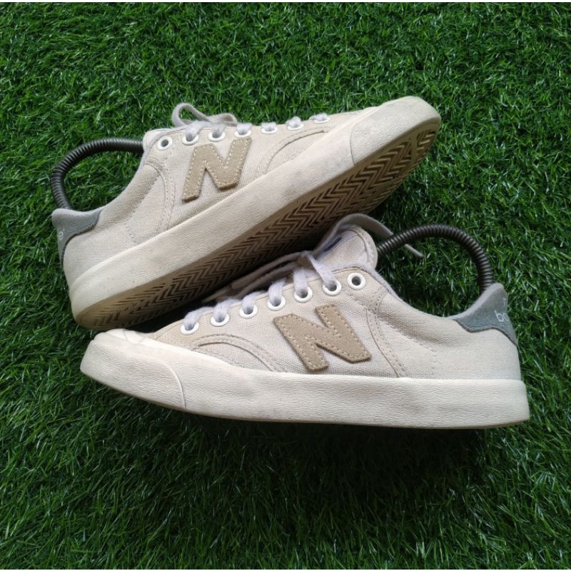 New Balance Pro Court