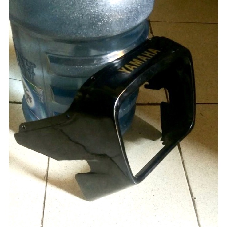 krodong kedok kerodong yamaha rx115 rxs rxk rx135 rxking rx king concorde nos oem cover headlamp hea