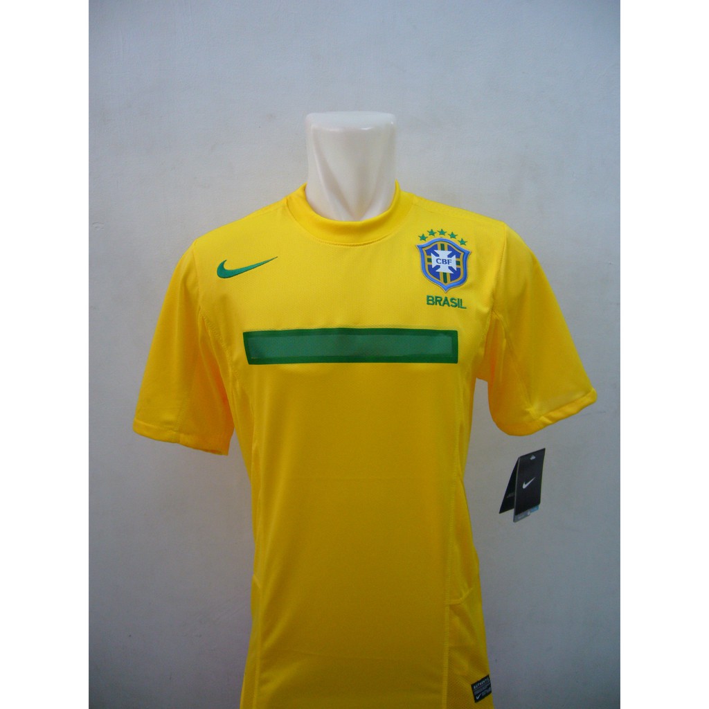 Jersey grade AAA Brazil Home 2011 (Pato)