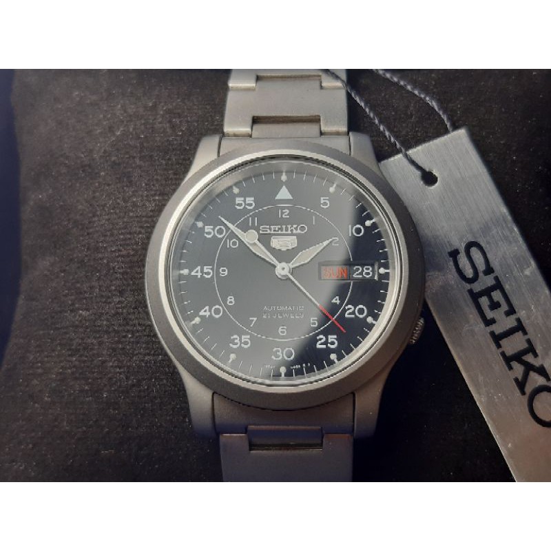 Seiko 5 7S36-02J0 Military Dial SNK809