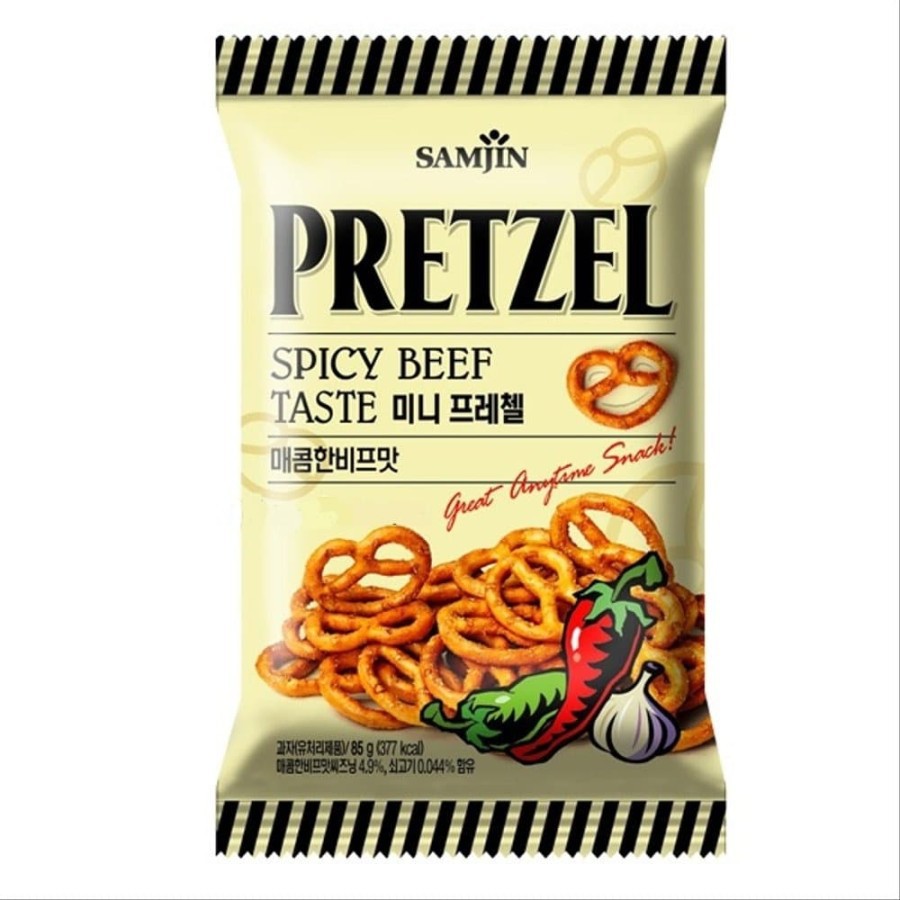 

SAMJIN Pretzel Korea 85 GR - SPICY BEEF . snack korea rasa spicy beef