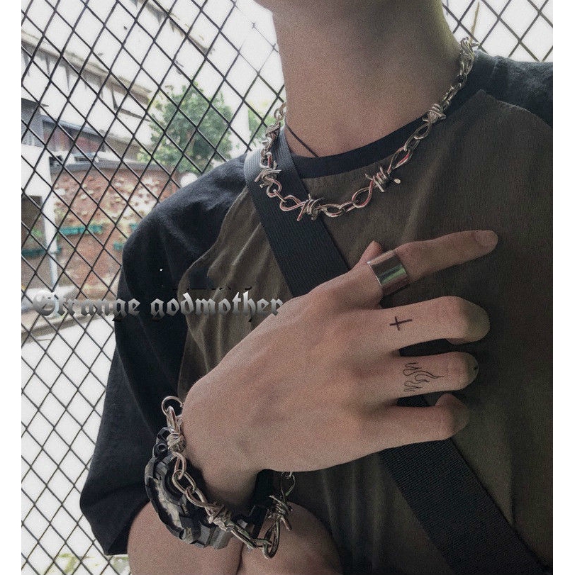 Kalung Dan Gelang Duri Gaya Hipster Hip Hop