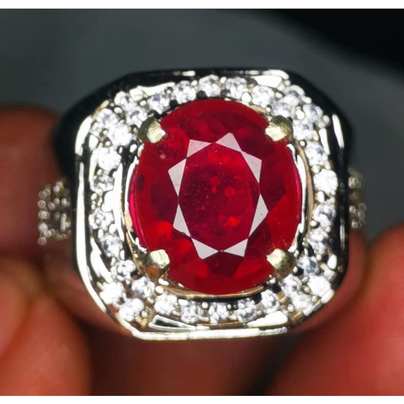 PERMATA RUBY BURMA MERAH DARAH SERTIFIKAT NGR