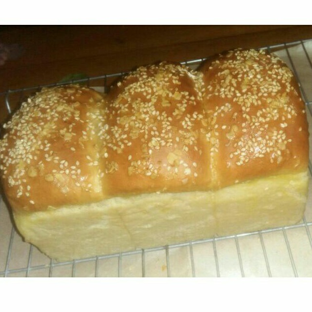 

Roti Tawar Vegan / Whole Wheat 550gr+ Nett