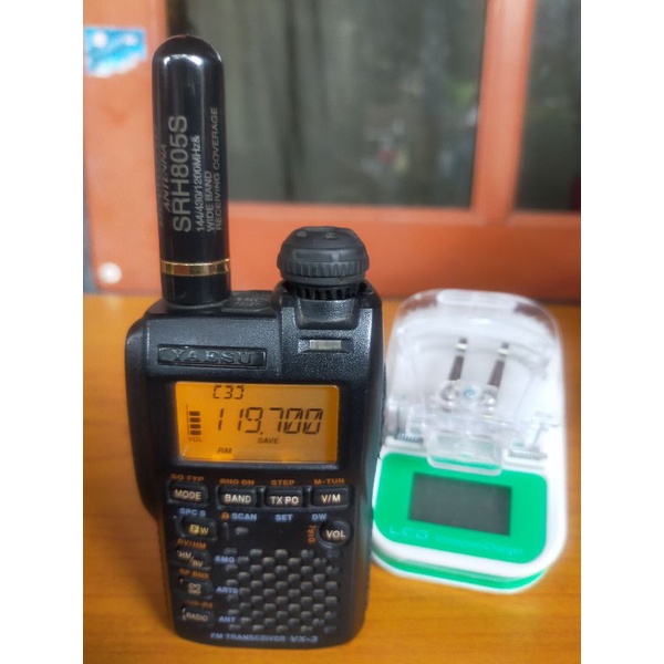 在庫一掃】 VX-3 VX3 SRH805S YAESU 八重洲無線 44 430MHz ハンディ