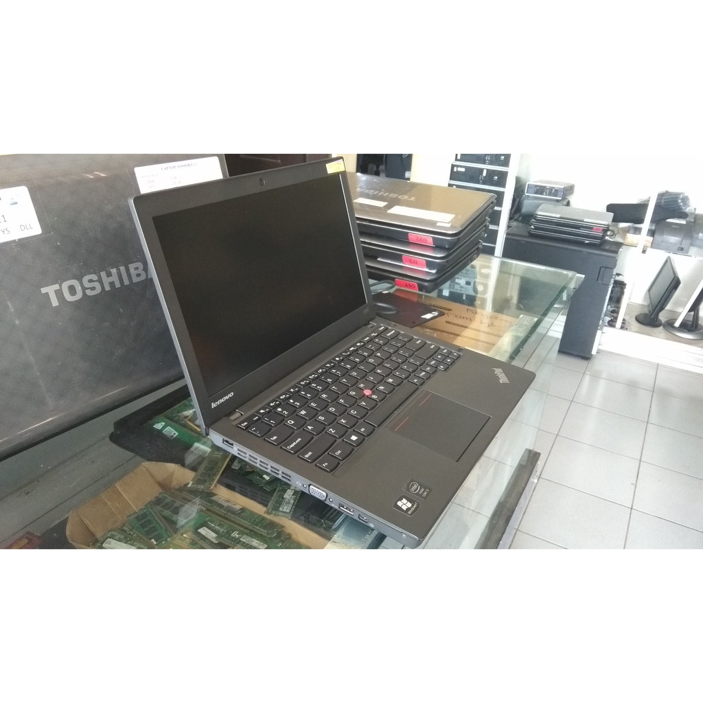 laptop lenovo x240 core i5 ram 4gb ssd128 gb
