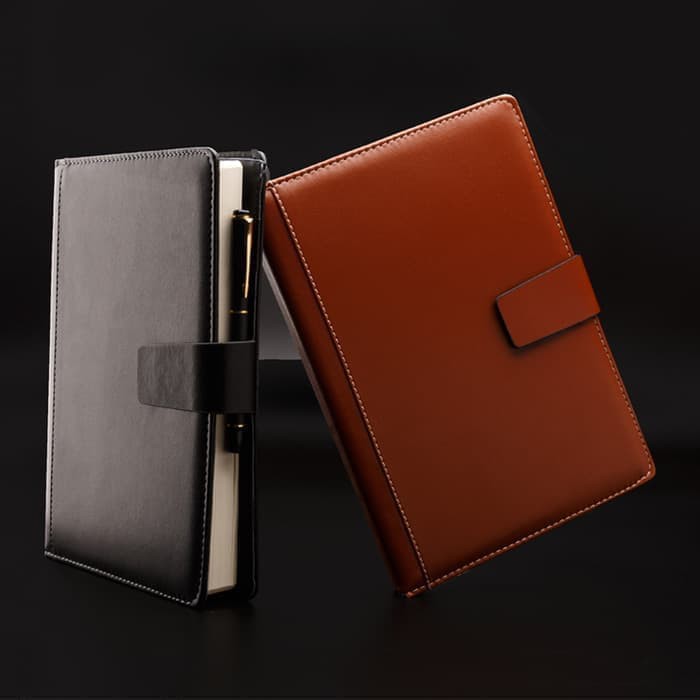 

Ky.15 buku agenda bahan kulit leader- buku memo kerja- note book leader