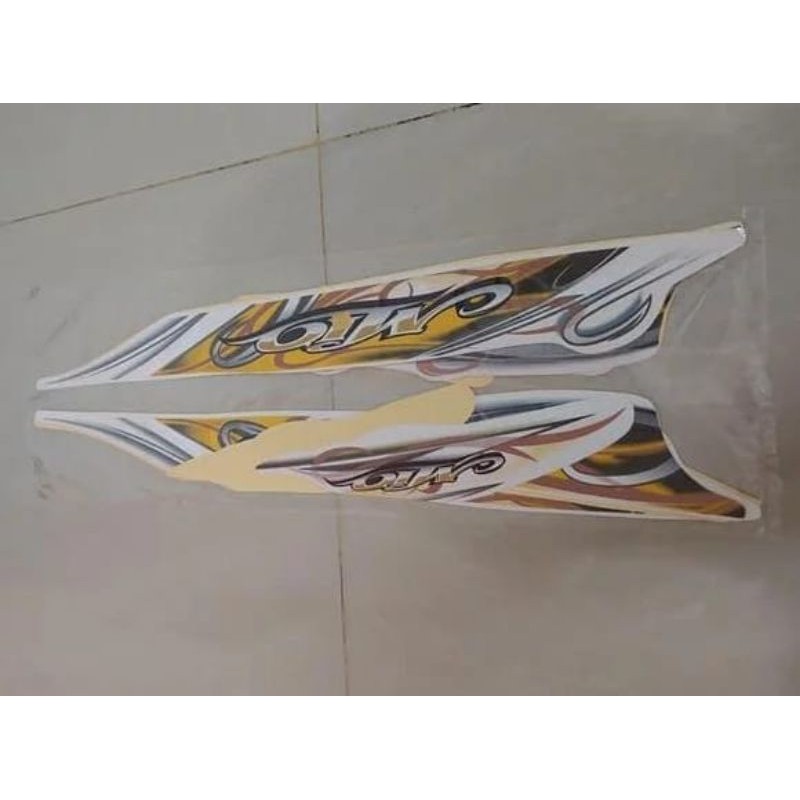 STIKER STRIPING LIS BODI MOTOR YAMAHA MIO SPORTY TAHUN 2011