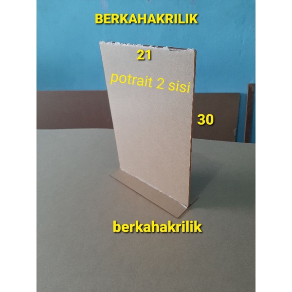

akrilik standing A4/tentcard A4/tempat brosur akrilik A4