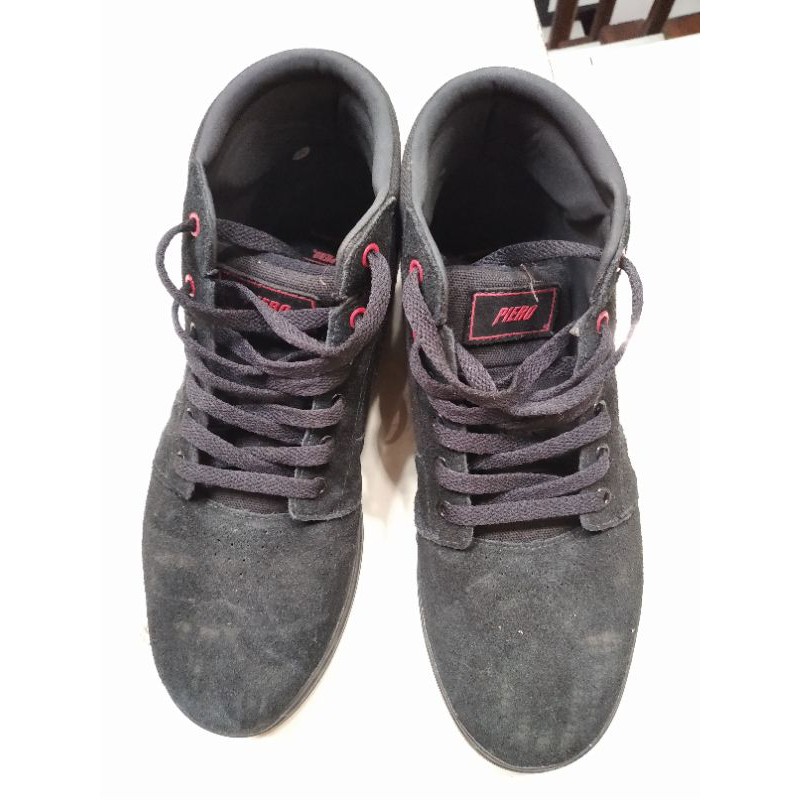 sepatu piero x star wars