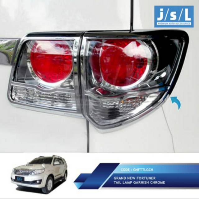 Garnish lampu belakang Grand Fortuner hitam, chrome / tail lamp garnish jsl