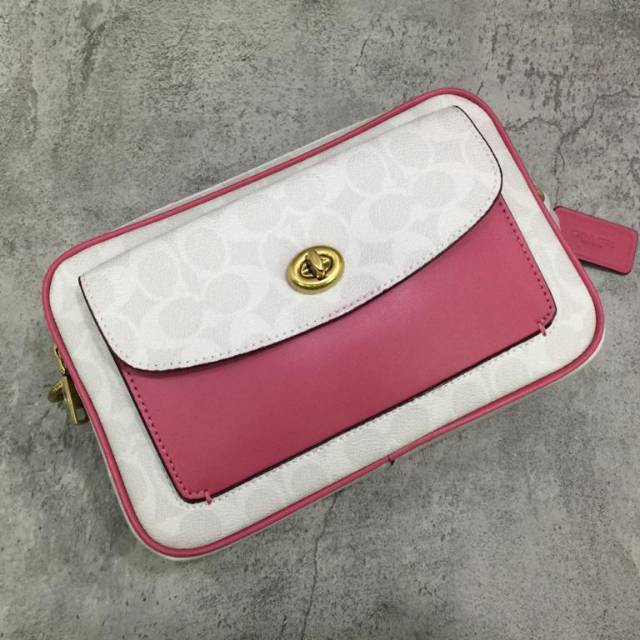 COACH Cassie Camera Bag in Signature