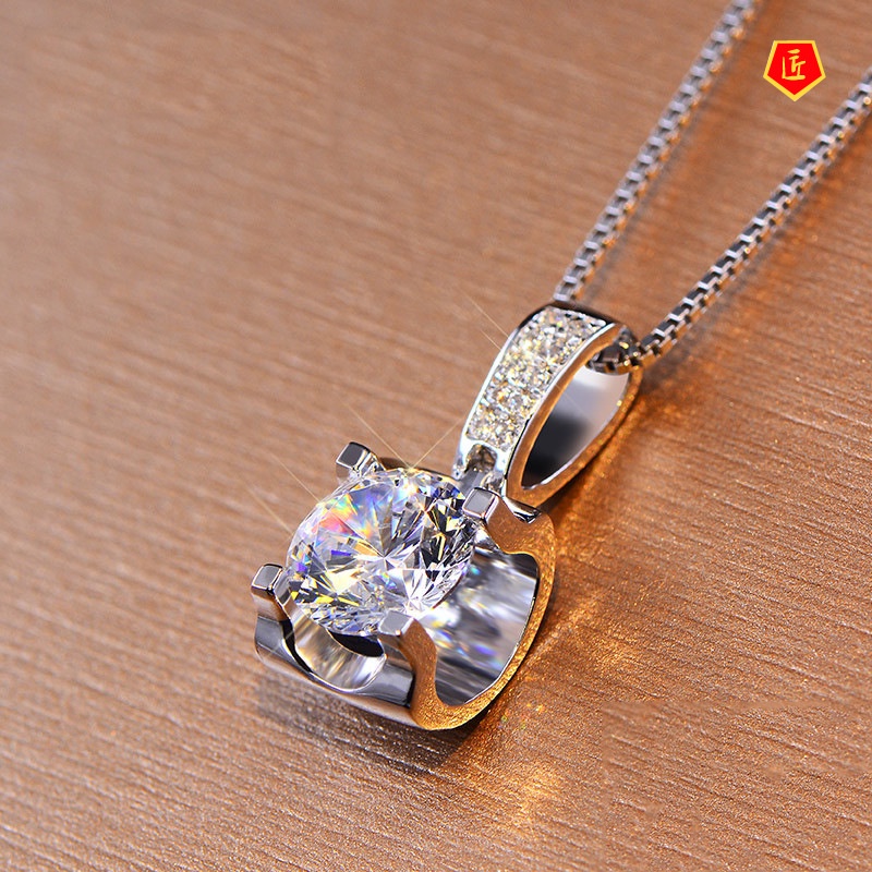 [Ready Stock]Classic Bullhead Necklace 18K White Gold 2 Karat Showing Diamond Stylish Pendant