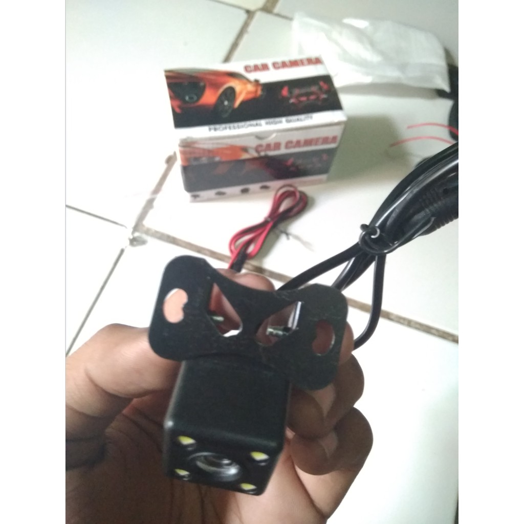 Kamera Mobil Mundur 4 LED Kualitas Original Camera Parkir Dengan Lampu