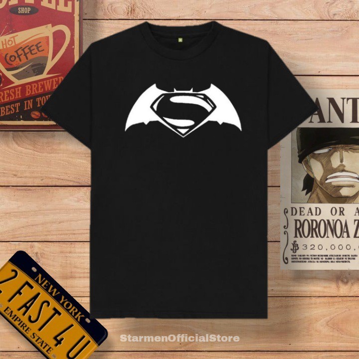 Kaos Distro Unisex SUPERBATMAN Katun Combed 30s / sablon polyflex /polyflex premium / Pakaian Pria Wanita Atasan Cowok Cewek /kaos kekinian / kaos viral / tshirt tumbrl tee basic /SIZE M , L , XL , XXL / kaus oblong oversize kaos murah best seller ready