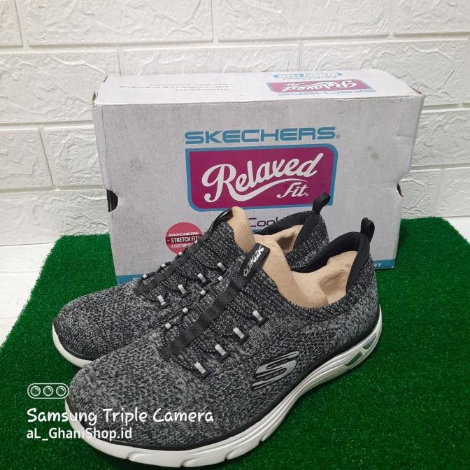Sepatu Slip On Skechers Empire D Lux Sharp Witted 149007 Womens Bnib