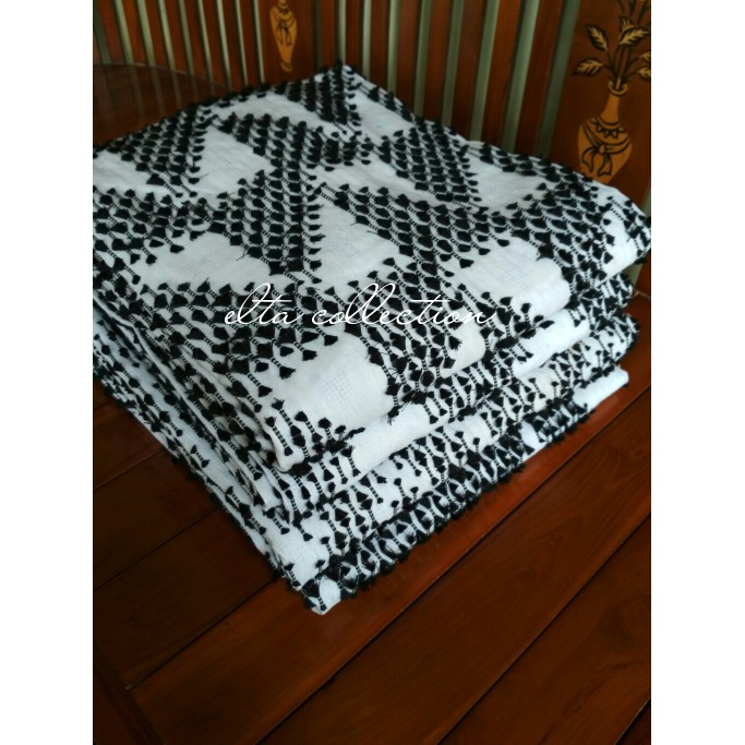 kain tenun ikat songket bulu putih