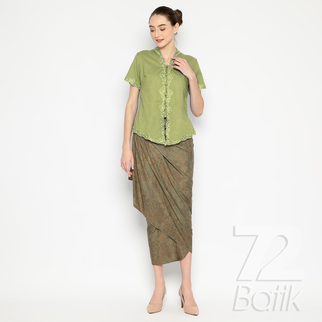 ROK BATIK SPAN Skirt Lilit Kebaya Instan Modern Wanita Motif Clasic Warna Hijau Alam 729835 Cap 72 - Rok Batik Lilit Bawahan Skirt Kamen Kebaya Songket Batik Panjang Plisket Span Instan Jadi Bali Lembaran Premium Modern Untuk Wanita Kondangan