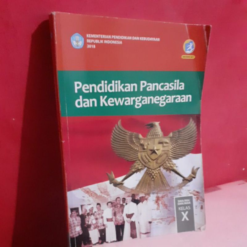 

Pendidikan Pancasila dan Kewarganegaraan kls1 SMA