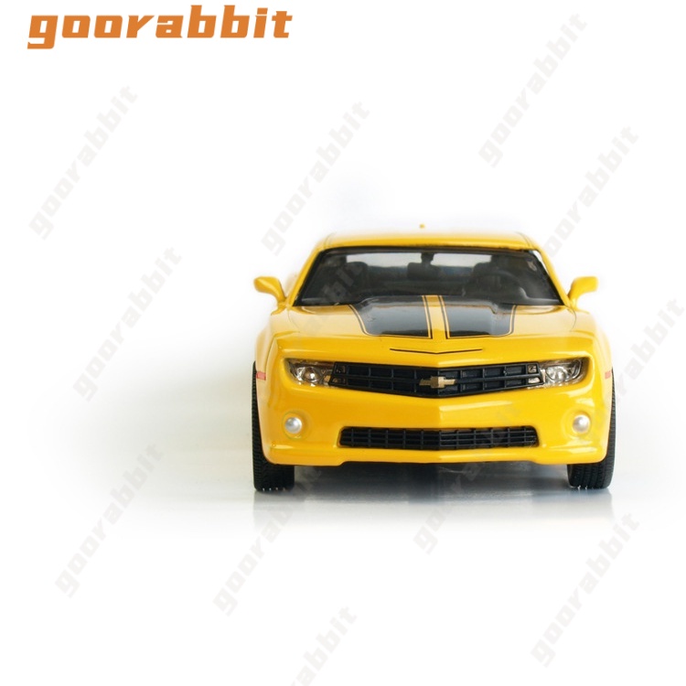 Maisto Tech Remote Skala 1: 142016 Chevrolet Camaro SS Kendaraan