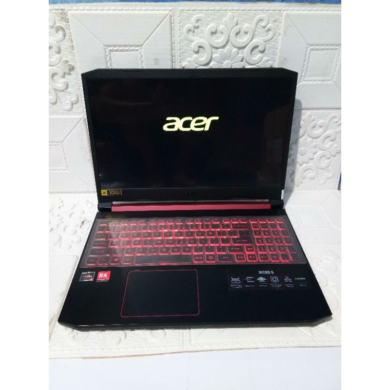 ACER NITRO AN515-43 Amd/8GB/256SSD/Radeon/Win10 second