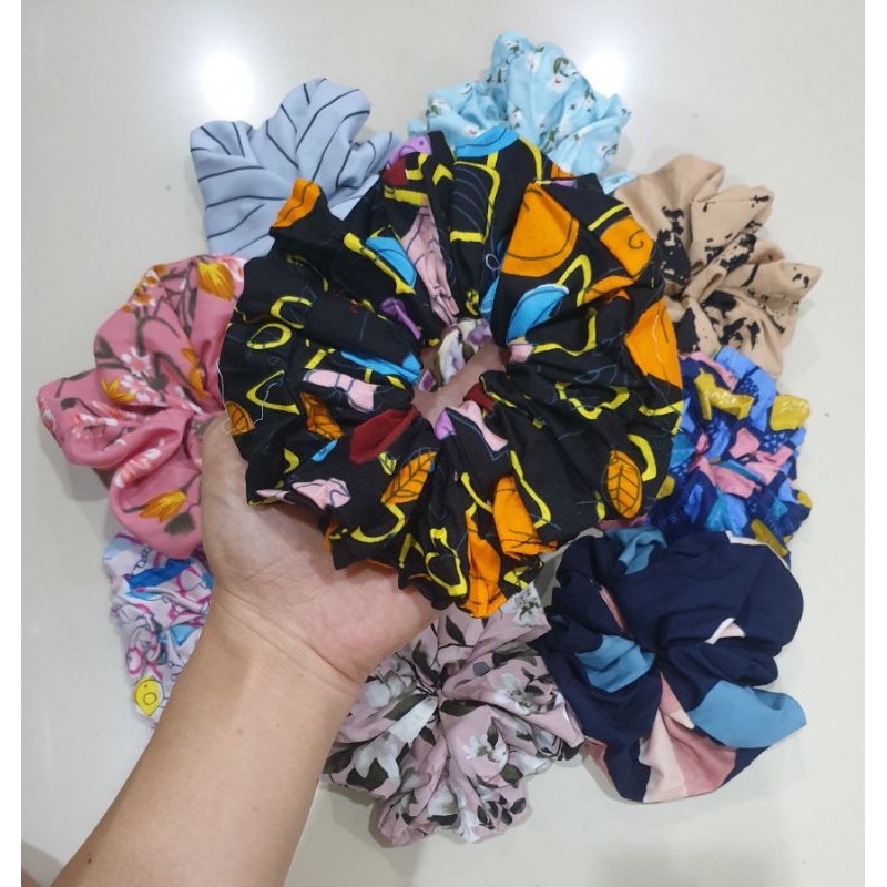 TAKASIH INNER BATIK HIJAB SUPER JUMBO MOTIF SCRUNCHIE