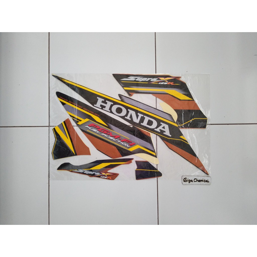 Striping Sticker Lis Supra X 125 R fi 2006 2007 Hitam Lis Gold