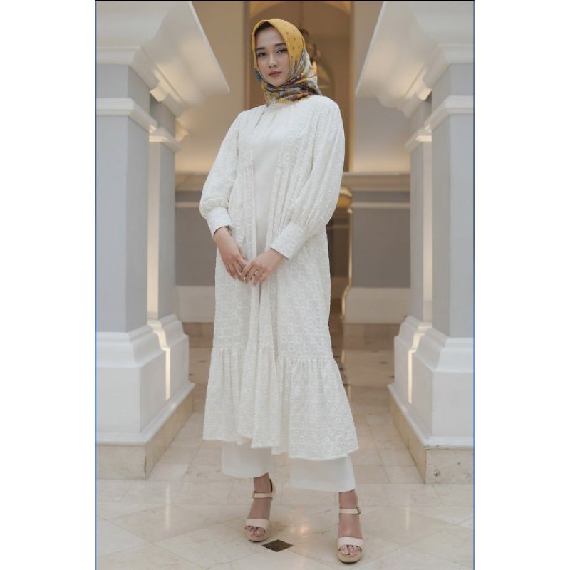 Amina Dress Outer Benang Jarum Buttonscarves
