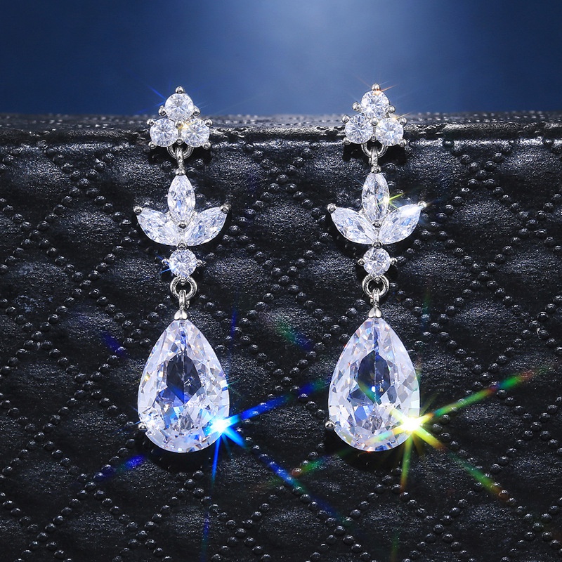 Anting Bentuk Water Drop Bahan Zirkon Gaya Korea Untuk Wanita