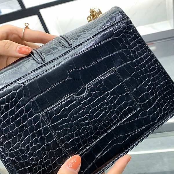 {PROMO} tas selempang wanita tas wanita Import tas wanita kekinian tas wanita terbaru tas wanita branded tas kulit wanita tas bahu wanita sling bag wanita shoulder bag wanita tas wanita murah croco COD tas wanita Ch4rl3s &amp; k3ith bag