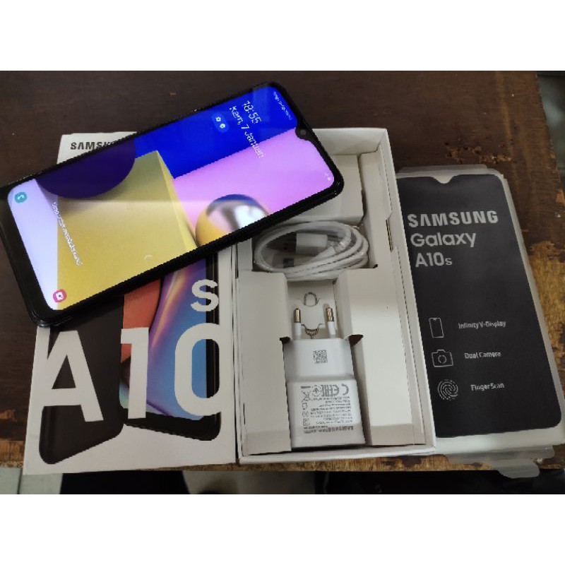 second Samsung A10s 2/32gb ex garansi resmi sein fullsett original muluss likenew