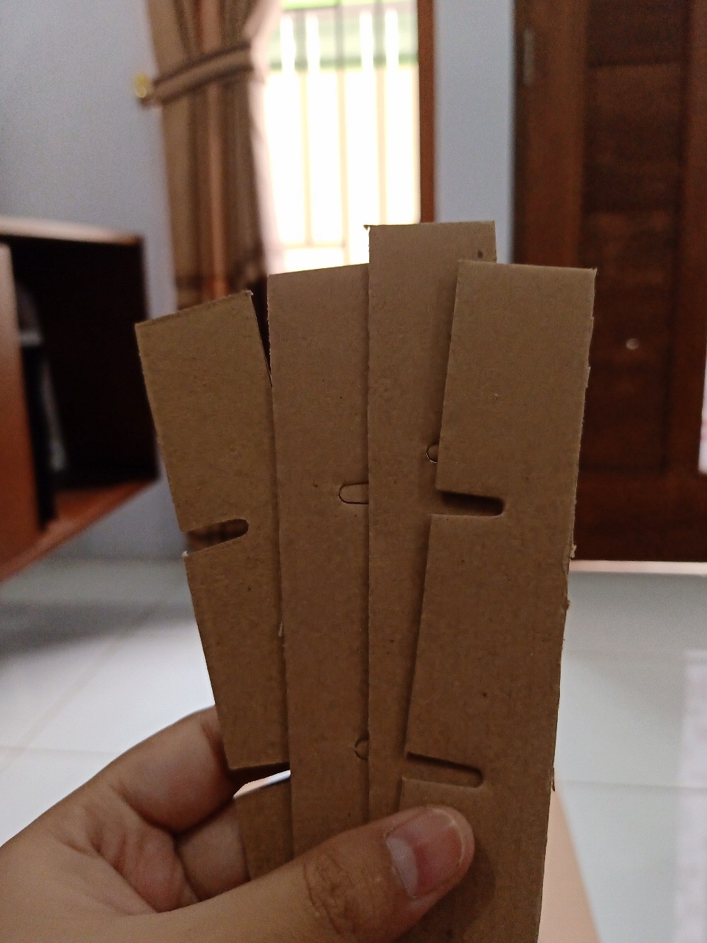 (4 Pcs)sekatan Sarang Kardus 15x15x3 Isi 9 Kue