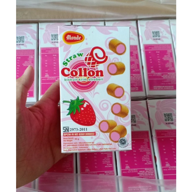 

agen distributor snack cemilan ringan berkualitas monde collon strawberry biskuit krim stroberi murah