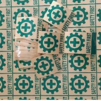 

Terjangkau pakeT 12pcs CUTTING STIKER SAFETY FIRS LOGO HELM PROYEK sticker Label sing rambu k3 safety