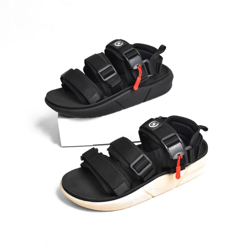 MINOS BLACK ORIGINAL x GREATA Sandal Casual Hitam Pria Sendal Gunung Kasual Jalan Santai Harian Main Hangout Lebaran Fashion Distro Remaja Traveling Outdoor Premium Travelling Footwear Ban Tali 3 Strap Big Size Jumbo Ukuran Besar 44 Keren Terbaru Kekinian