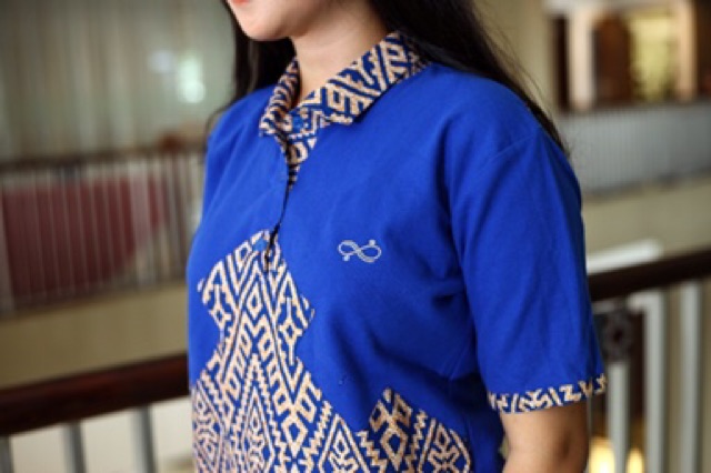 Loyal Kaos Polo Batik Biru Modern Wanita M L XL XXL