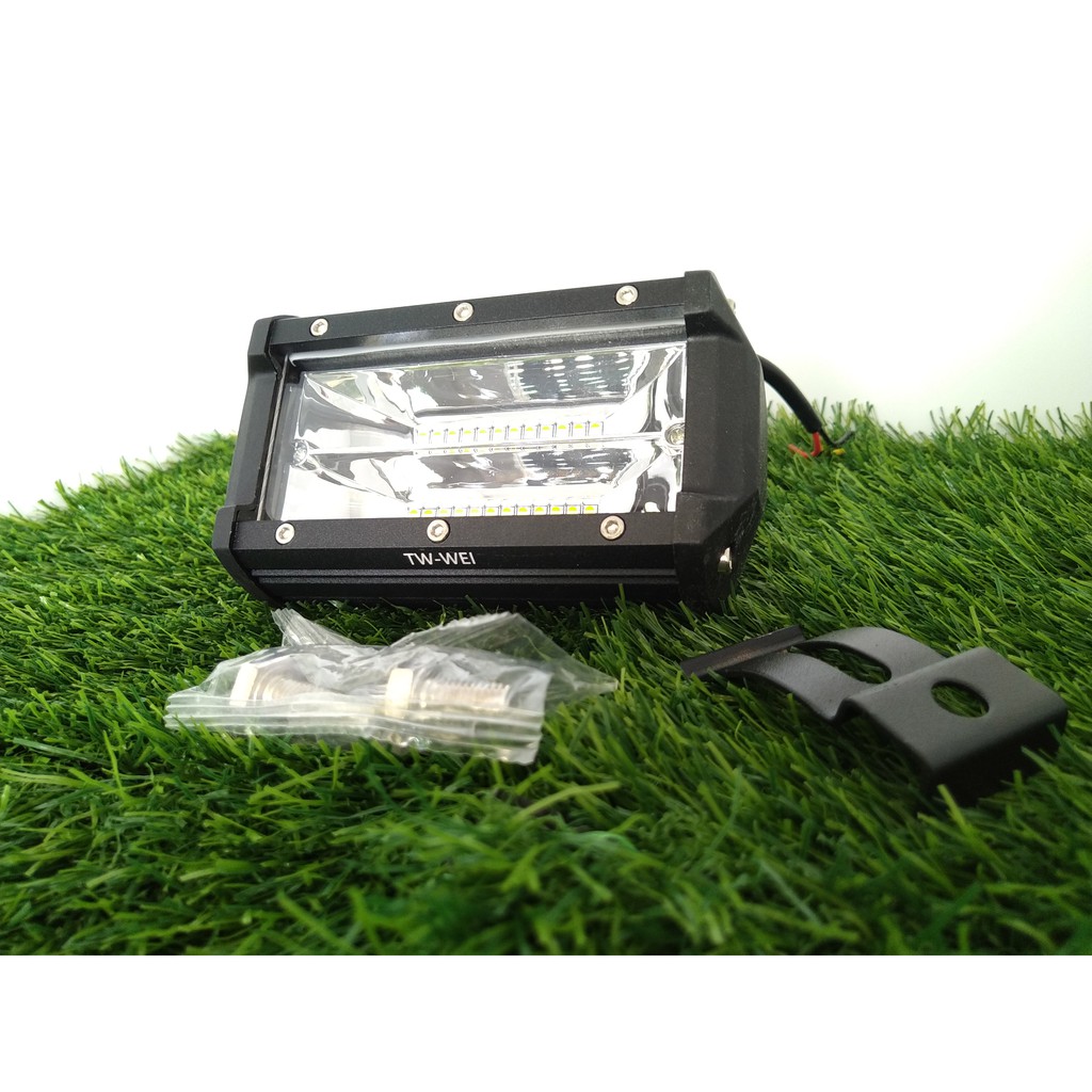 Lampu Tembak Sorot Led 24 Mata Cree Model Panjang 2 Warna