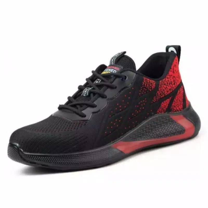sepatu sneaker pria Lexus 2021