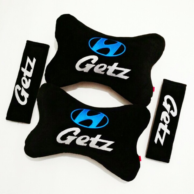 Set Bantal Mobil 2 in 1 Hyundai Getz Hitam