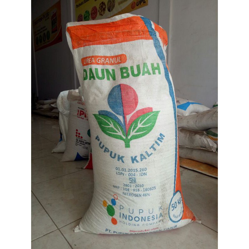 Pupuk Urea Daun Buah/pupuk Kaltim non subsidi/pemicu pertumbuhan tanaman hias dan pangan(REPACK)