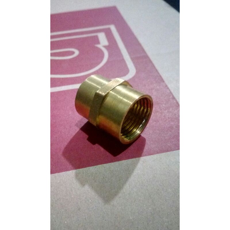 sambungan kran kuningan