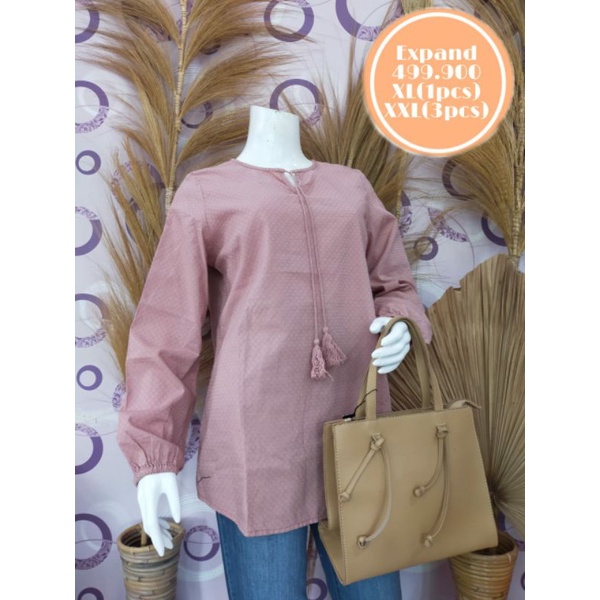 blouse expand