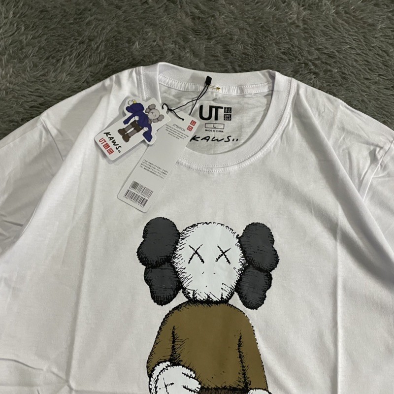 KAOS UNIQLO X KAWS TENTENG FULLTAG