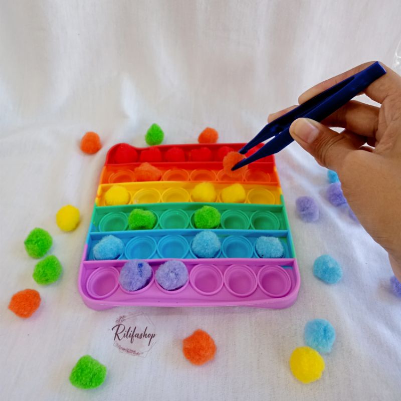Jual Mainan Edukasi Montessori Sensori Motorik Pompom Tweezer Pop It ...